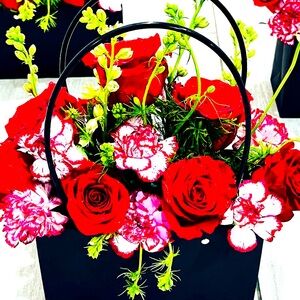 Meet your Posher, Helen